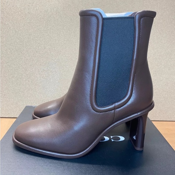 Coach Women's Geneva Leather Bootie Size 8.5B in Maple Leather New Boots $295 - Picture 1 of 12